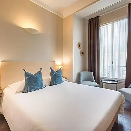 Hotel Select 2*