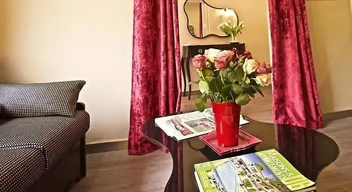 セレクト 2* ボーリュ・シュル・ メール